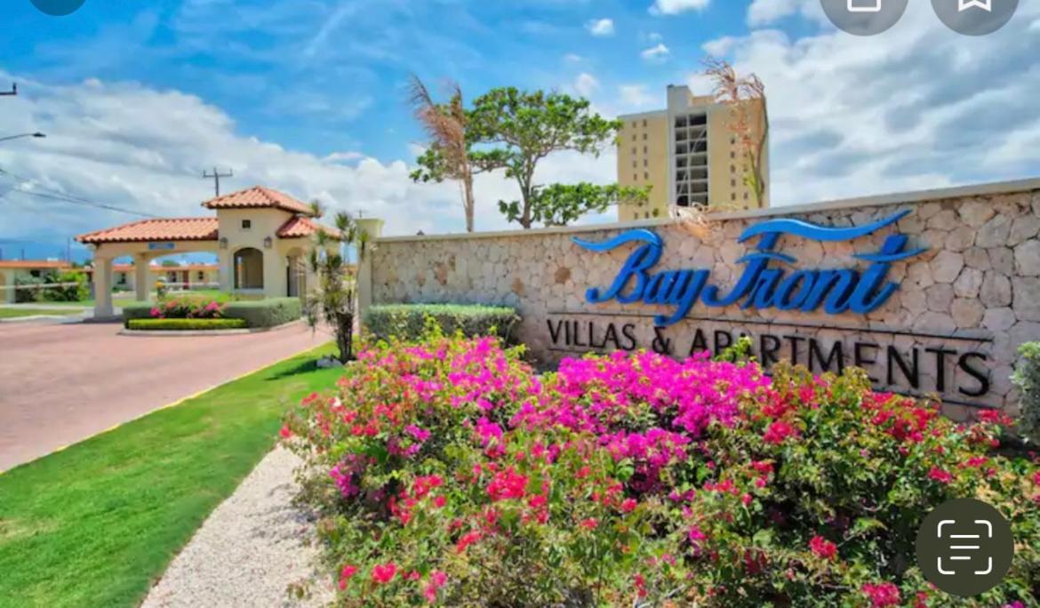 Bayfront Villa & Apartment Portmore Exterior foto