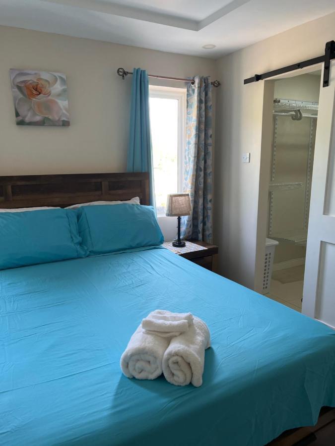 Bayfront Villa & Apartment Portmore Exterior foto